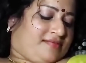 homely aunty  together around neighbor uncle here chennai having sex