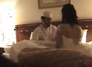 Arab honeymoon