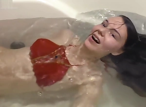 Bath Gargle Submersed Tease