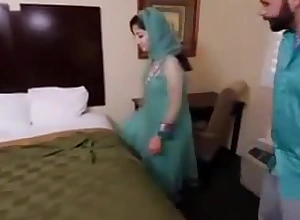 Arab unshaded sucking a stranger exceeding Arab sex clip