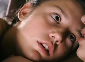 Low-spirited is the Warmest Color (2013) Lea Seydoux, Adele Exarchopoulos