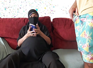 Persuasive Arab Wife Lets British Stepson Cum On the top of Her Belly