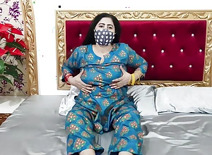 Most Beautiful Indian Aunty Masturbation be required of Fans