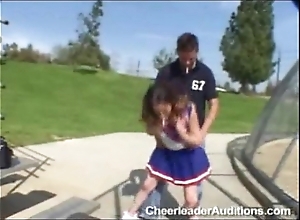 Inexperienced cheerleader!